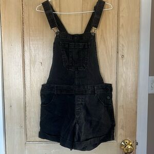 Wallflower Overall shorts black